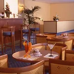 Отель C-hotels Ambasciatori 4*