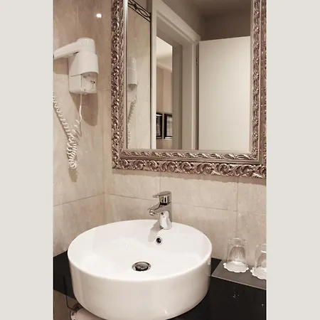 C ホテルズ アンバシアトリ ホテル