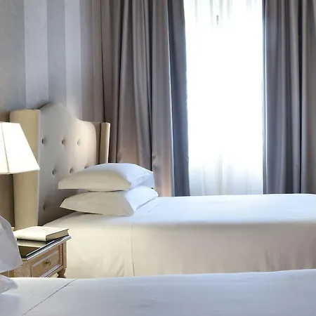 Hotel C-hotels Ambasciatori 4*