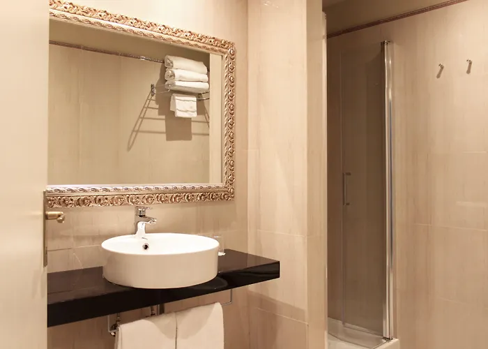 C ホテルズ アンバシアトリ ホテル