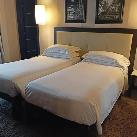 Отель C-hotels Ambasciatori