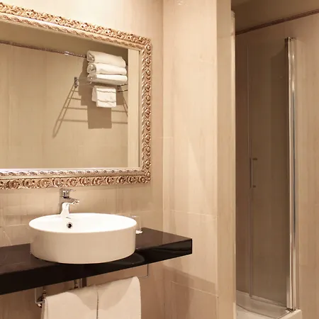 C-hotels Ambasciatori Ξενοδοχείο